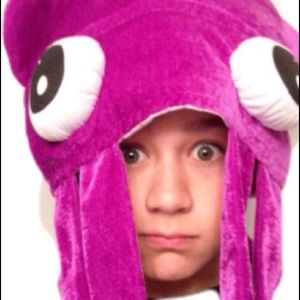 Meet your Posher, Kelland